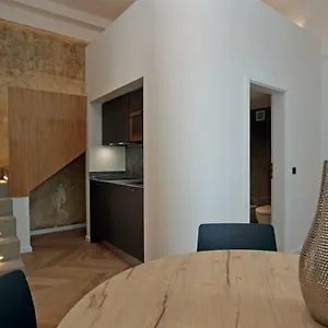 Apartmán The House - Mezibranska, Praha